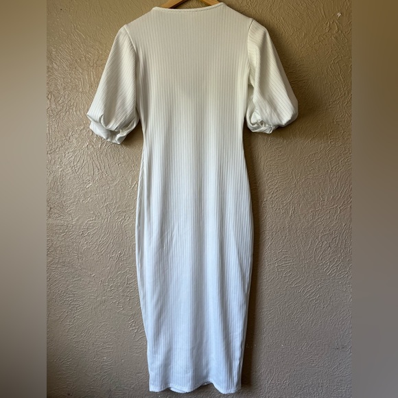 ASOS DESIGN slinky rib button through midi dress with puff sleeve - Picture 8 of 9